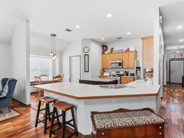3232  Chesington Drive , Fort Worth Texas 76137