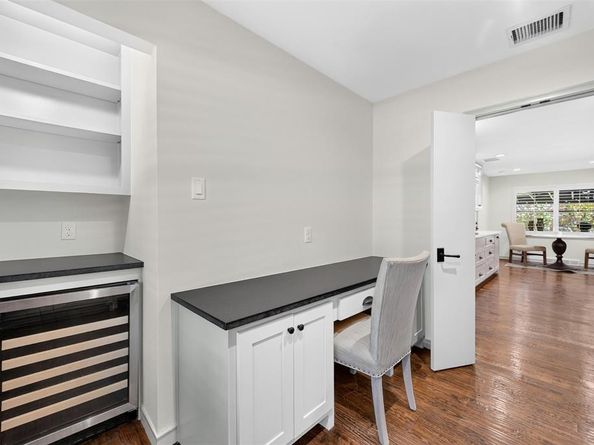 13834  Tanglewood Drive , Farmers Branch Texas 75234