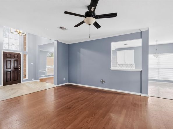 3909  Tuscany Court , Arlington Texas 76016