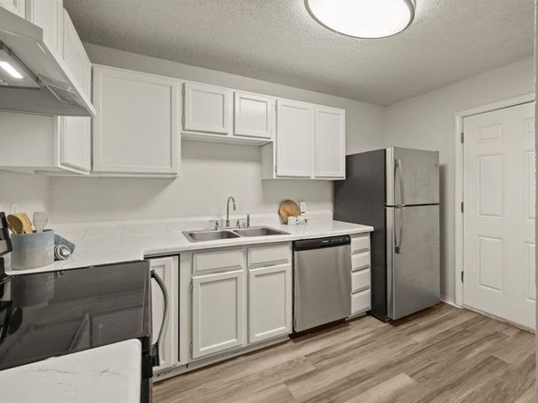 2911  Post Oak Drive , Euless Texas 76039