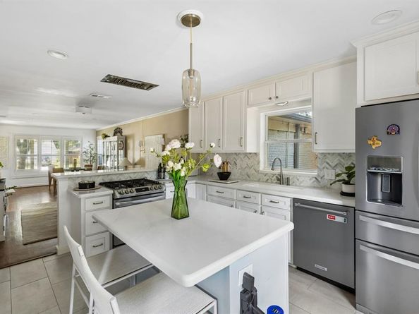 3715  Valley Ridge Road , Dallas Texas 75220