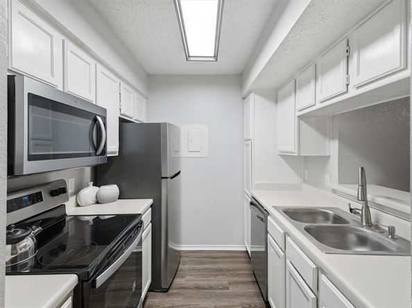 3201  Donnelly Circle  309, Fort Worth Texas 76107