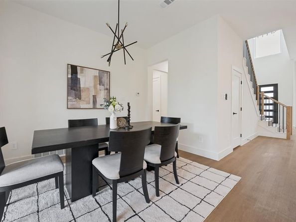 1511  Morrell Avenue , Dallas Texas 75203