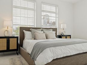 2305  Worthington Street  216, Dallas Texas 75204