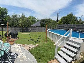 1045  Majors Drive , Mesquite Texas 75149