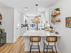 3935  El Campo Avenue , Fort Worth Texas 76107
