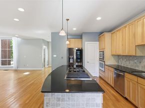 4241  Rawlins Street  13, Dallas Texas 75219