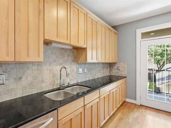 4241  Rawlins Street  13, Dallas Texas 75219