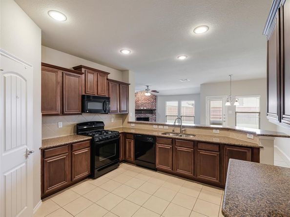 501  Winchester Drive , Celina Texas 75009
