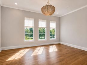 2114  Wenge Lane , Dallas Texas 75219
