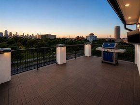 2114  Wenge Lane , Dallas Texas 75219