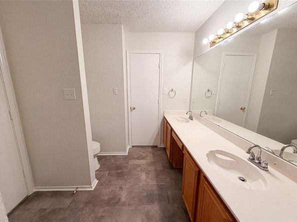 10304  Pondwood Drive , Dallas Texas 75217
