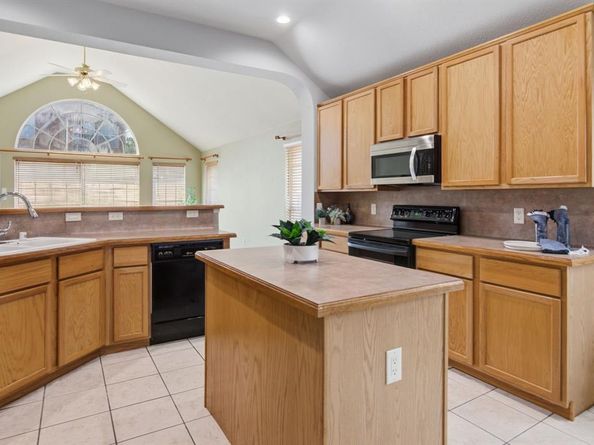 9125  Chardin Park Drive , Fort Worth Texas 76244
