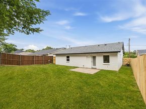 518 N M L King Jr Boulevard , Grand Prairie Texas 75050