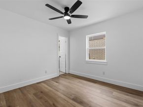 518 N M L King Jr Boulevard , Grand Prairie Texas 75050