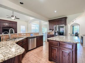10510  Toffenham Drive , Frisco Texas 75035