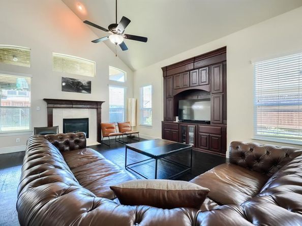 10510  Toffenham Drive , Frisco Texas 75035
