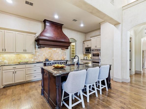 1609  Prince William Lane , Frisco Texas 75034