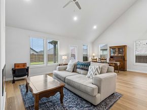 917  Breezy Street , Princeton Texas 75407