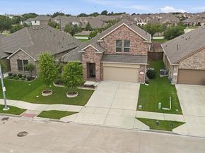 5821  stream Drive , Fort Worth Texas 76137
