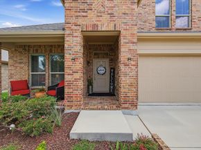 5821  stream Drive , Fort Worth Texas 76137