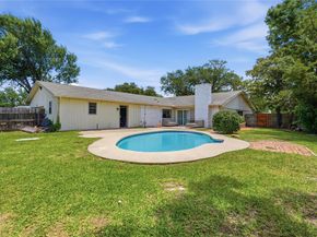3517  Knoll Point Drive , Garland Texas 75043