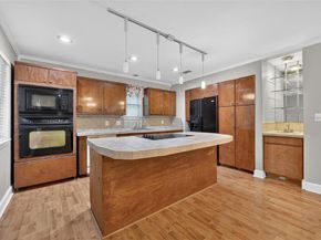 910  Kerry Street , Benbrook Texas 76126