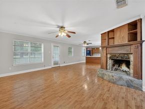 910  Kerry Street , Benbrook Texas 76126