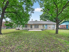 910  Kerry Street , Benbrook Texas 76126