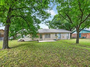 910  Kerry Street , Benbrook Texas 76126