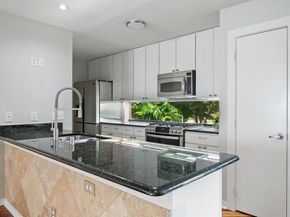 4213  Dickason Avenue  9, Dallas Texas 75219