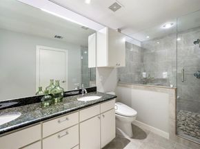 4213  Dickason Avenue  9, Dallas Texas 75219