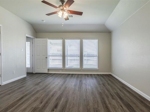 1521  Wickham Drive , Burleson Texas 76028