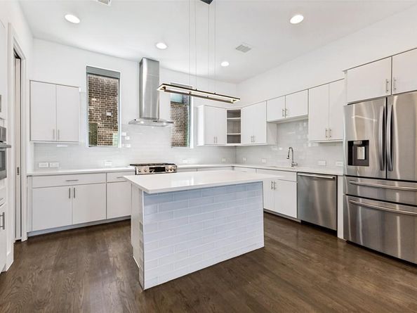 1944  Dowgate Court , Dallas Texas 75204
