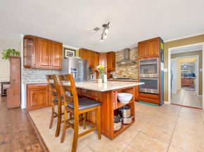 26  Rancho Drive N, Fort Worth Texas 76244
