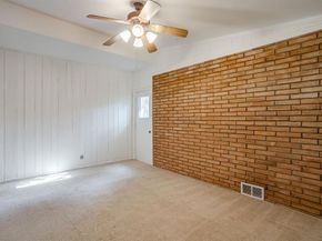1100  Mockingbird Lane , Arlington Texas 76013