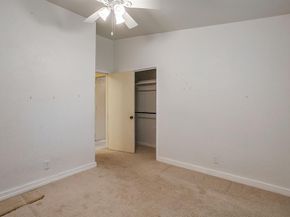 1100  Mockingbird Lane , Arlington Texas 76013