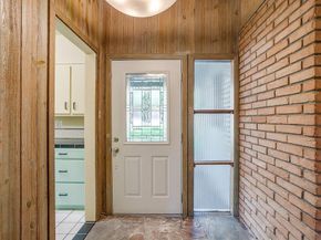 1100  Mockingbird Lane , Arlington Texas 76013