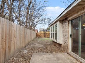 805  Cherry Hills Drive , Lancaster Texas 75134
