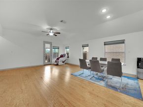 2725  Bechtol Street , Garland Texas 75042
