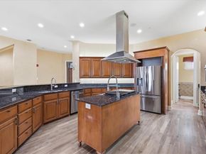 410  Mills Street , Fort Worth Texas 76102