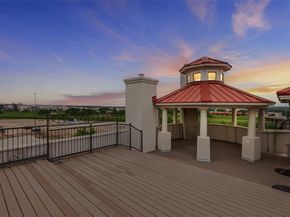 410  Mills Street , Fort Worth Texas 76102