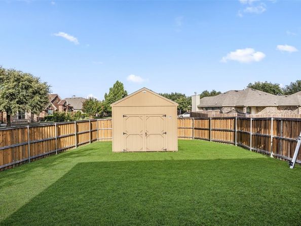 603  Zollman Court , Lancaster Texas 75146