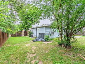 1108  Sharondale Street , Fort Worth Texas 76115