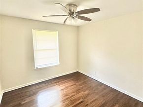 2803  Lockhart Avenue , Dallas Texas 75228