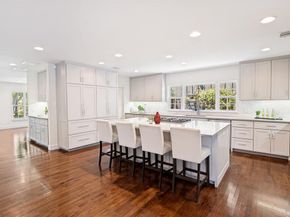 1518  Oak Knoll Street , Dallas Texas 75208