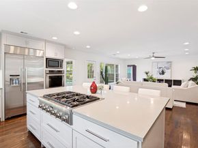 1518  Oak Knoll Street , Dallas Texas 75208