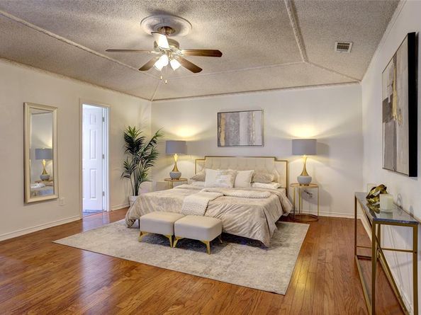 2918  Apple Valley Drive , Garland Texas 75043
