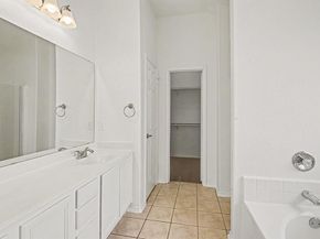516  Bent Oak Drive , Fort Worth Texas 76131