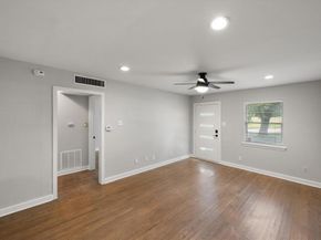 3413  Western Avenue , Fort Worth Texas 76107